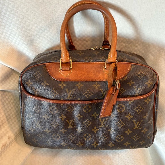 Louis Vuitton Deauville
